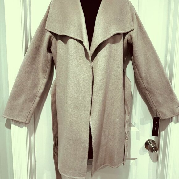 New Tahari Camel Shawl Collar Belted Wrap Coat, Size L (NWT) - Picture 3 of 15